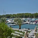 Belvi Медулин