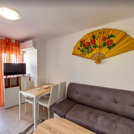 Apartment Belvi